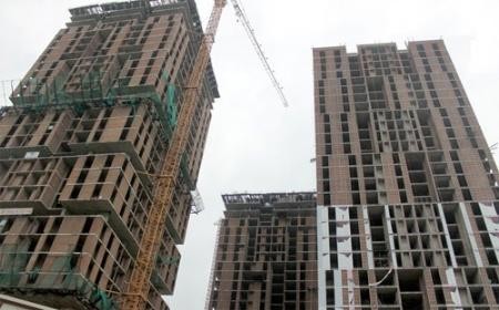 Vietnam tries to lift hurdles for real estate market - ảnh 1